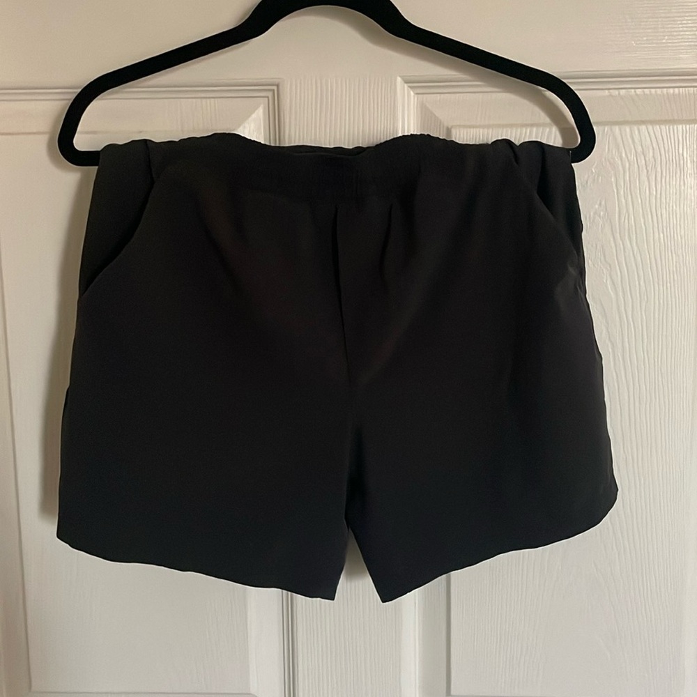 Lululemon Pace Breaker Linerless Short 5”